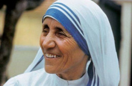 “L’amore comincia prendendosi cura di quelli più vicini. Quelli che sono a casa.” (Madre Teresa)