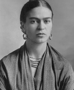 “Ho provato ad affogare i miei dolori, ma hanno imparato a nuotare.” (Frida Kahlo)